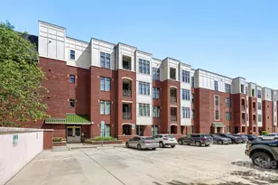 2810 Selwyn Ave, Charlotte, NC 28209 - Photo 3