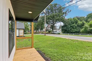 140 N Main St, Mars Hill, NC 28754 - Photo 5