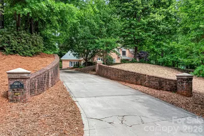 20001 Callaway Hills Lane, Davidson, NC 28036 - Photo 3