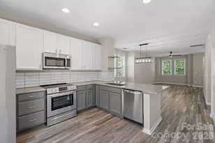 2632 Weddington Ave, Charlotte, NC 28204 - Photo 3