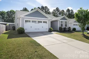 2458 Thorn Spring Ln SE, Concord, NC 28025 - Photo 3