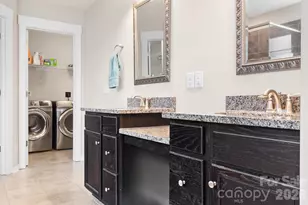 10008 Michael Crossing Dr, Charlotte, NC 28213 - Photo 21