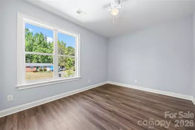 521 Austin Drive, Charlotte, NC 28213 - Photo 19