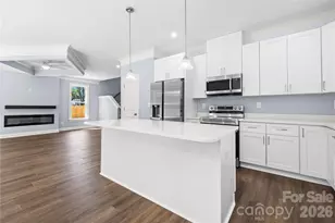 521 Austin Dr, Charlotte, NC 28213 - Photo 11