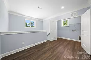 521 Austin Dr, Charlotte, NC 28213 - Photo 17