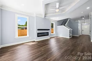 521 Austin Dr, Charlotte, NC 28213 - Photo 5