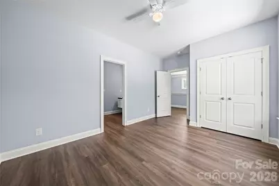 521 Austin Drive, Charlotte, NC 28213 - Photo 21