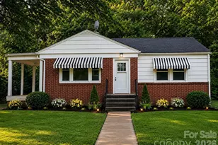 528 Woodlawn Dr, Statesville, NC 28677 - Photo 1