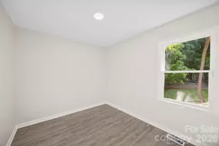 704 W Carolina Ave, Bessemer City, NC 28016 - Photo 11