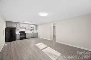 704 W Carolina Ave, Bessemer City, NC 28016 - Photo 5