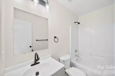 704 W Carolina Avenue, Bessemer City, NC 28016 - Photo 9