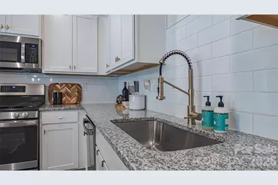 226 Harpers Run Lane, Matthews, NC 28104 - Photo 5