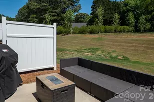 226 Harpers Run Ln, Matthews, NC 28104 - Photo 33