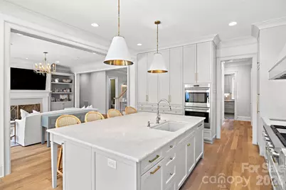 5917 Saint John Lane, Charlotte, NC 28210 - Photo 15