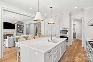 5917 St John Ln, Charlotte, NC 28210 - Photo 15