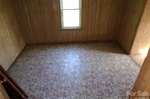 145 Kirk's Dr, Hot Springs, NC 28743 - Photo 27