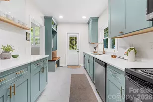 4341 Old Saybrook Ct, Charlotte, NC 28211 - Photo 11