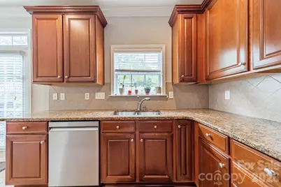 10948 Hat Creek Lane, Davidson, NC 28036 - Photo 11