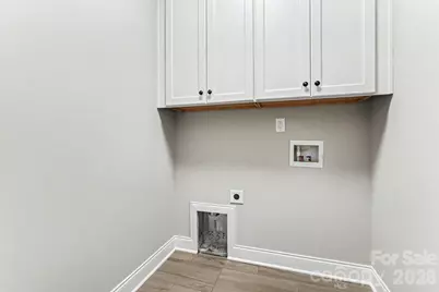 4433 Brookwood Road, Charlotte, NC 28215 - Photo 17