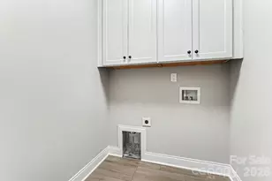 4433 Brookwood Rd, Charlotte, NC 28215 - Photo 17