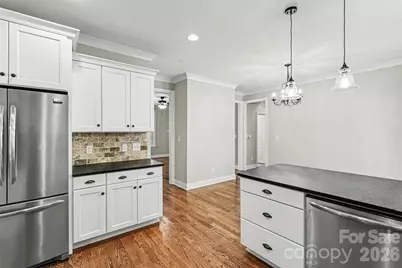 4433 Brookwood Road, Charlotte, NC 28215 - Photo 13