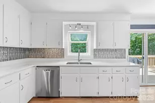 2078 Rock Springs Cir, Denver, NC 28037 - Photo 11