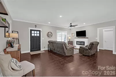 183 Falling Creek Drive, Statesville, NC 28625 - Photo 9