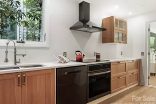 225 Altondale Ave, Charlotte, NC 28207 - Photo 9