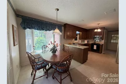 605 Queens Road, Cherryville, NC 28021 - Photo 3