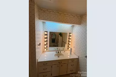 605 Queens Road, Cherryville, NC 28021 - Photo 13