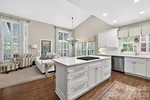 7331 Versailles Ln, Charlotte, NC 28277 - Photo 15