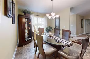 227 Periwinkle St, Lincolnton, NC 28092 - Photo 5