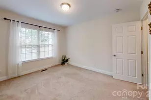 227 Periwinkle St, Lincolnton, NC 28092 - Photo 15