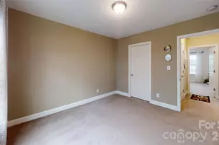 227 Periwinkle St, Lincolnton, NC 28092 - Photo 13