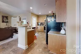 227 Periwinkle St, Lincolnton, NC 28092 - Photo 7