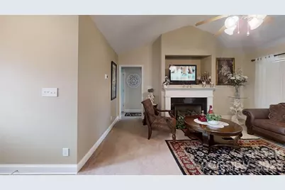 227 Periwinkle Street, Lincolnton, NC 28092 - Photo 3