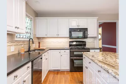 4440 Hucks Road, Charlotte, NC 28078 - Photo 13