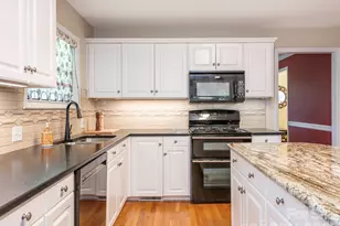 4440 Hucks Rd, Charlotte, NC 28269 - Photo 13