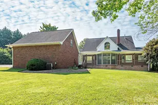 4440 Hucks Rd, Charlotte, NC 28269 - Photo 37