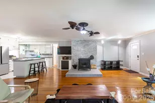 10623 Rozzelles Ferry Rd, Charlotte, NC 28214 - Photo 5