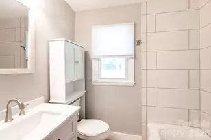 10623 Rozzelles Ferry Rd, Charlotte, NC 28214 - Photo 25