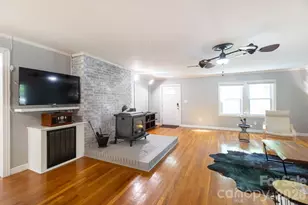 10623 Rozzelles Ferry Rd, Charlotte, NC 28214 - Photo 11