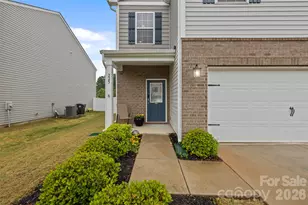 225 Final Stretch Ln, Clover, SC 29710 - Photo 11