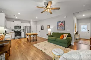 225 Final Stretch Ln, Clover, SC 29710 - Photo 17