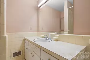 2010 12th St Dr NW, Hickory, NC 28601 - Photo 25