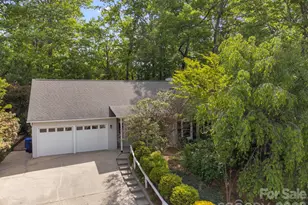 132 Fox Cross Dr, Brevard, NC 28712 - Photo 1