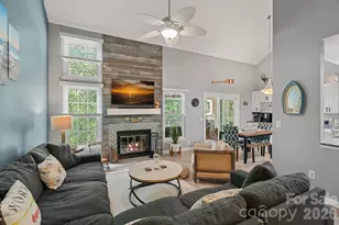 19905 Henderson Rd, Cornelius, NC 28031 - Photo 5