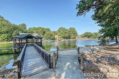 19905 Henderson Road #F, Cornelius, NC 28031 - Photo 23