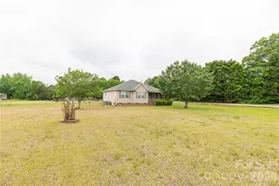 710 Dixie School Rd, Lancaster, SC 29720 - Photo 41