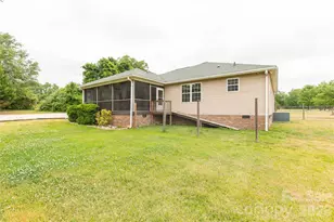 710 Dixie School Rd, Lancaster, SC 29720 - Photo 27